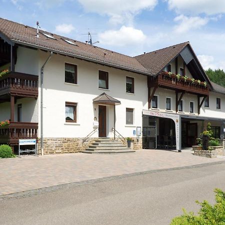 Restaurant - Pension Im Pfenn Irrhausen エクステリア 写真